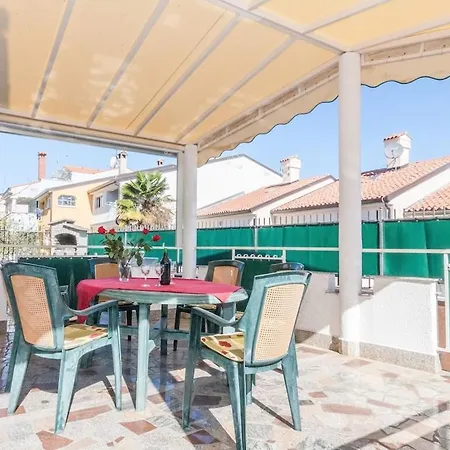 One-bedroom In Holiday home